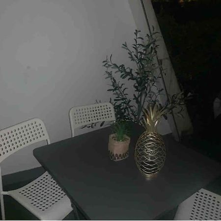 Appartement Cosy Climatise Proche Plage 라그랑모트 외부 사진